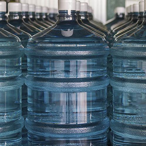 Agua destilada